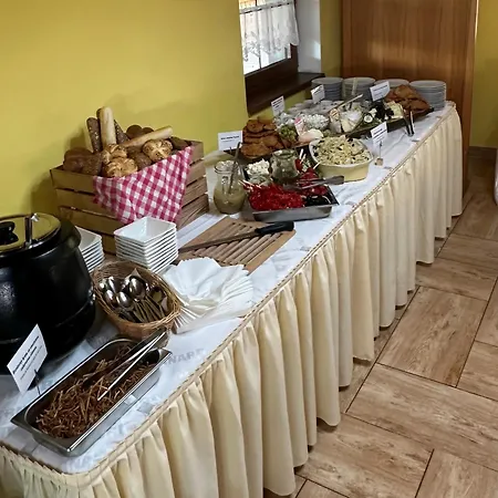 Selsky Dvur Perštejn