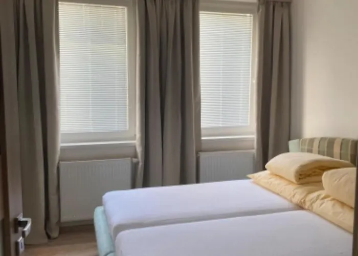 Selsky Dvur Perštejn